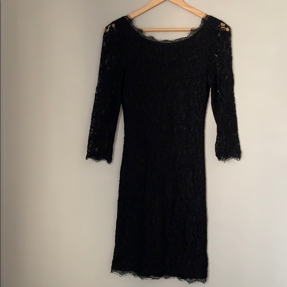 Aritzia Babaton Rafael Lace Dress - Picture 2 of 4